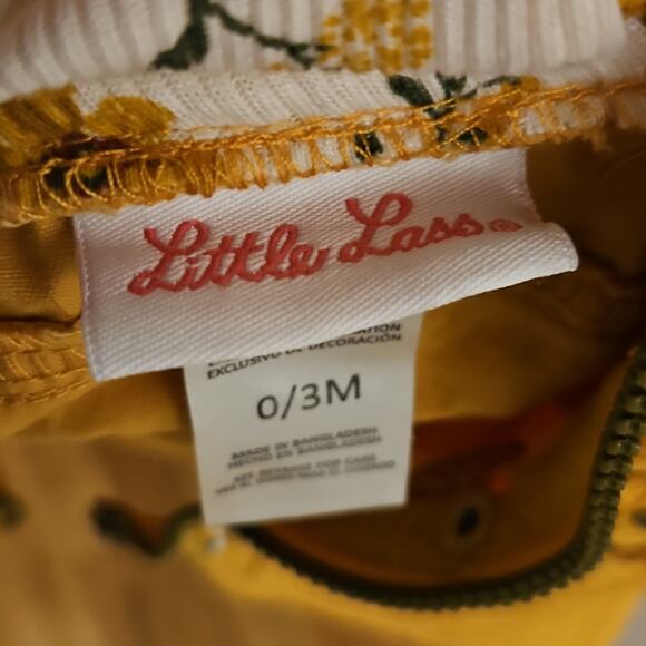 Little Lass Infant Girl's Yellow Jacket w/Brass Buttons And Flowers 0-3 Months - Picture 4 of 4